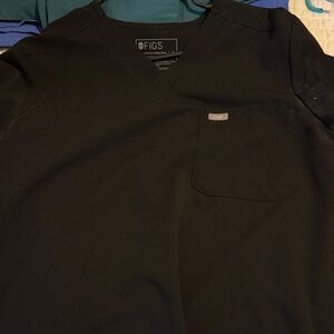 Figs Men's V-Neck Black Shirt